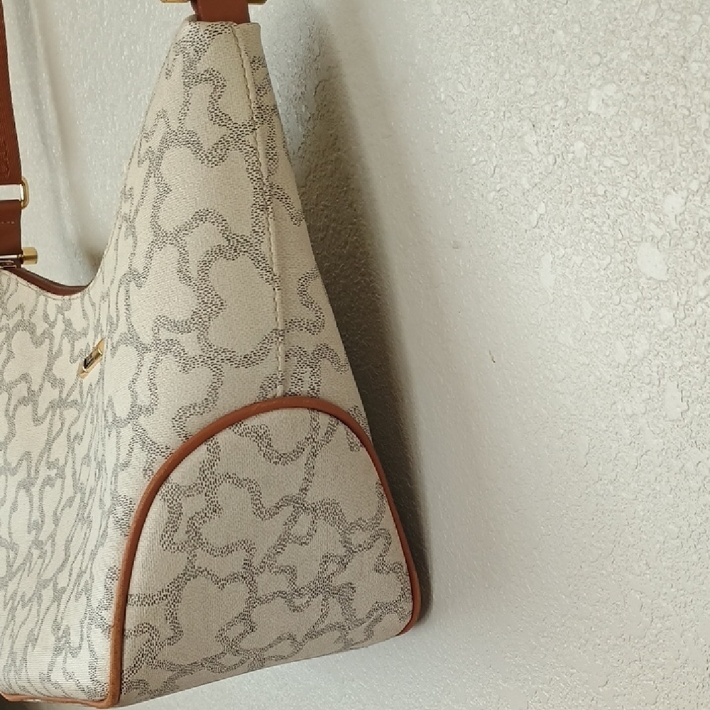 Tous Beige and Brown Shoulder Bag - Picture 3 of 16